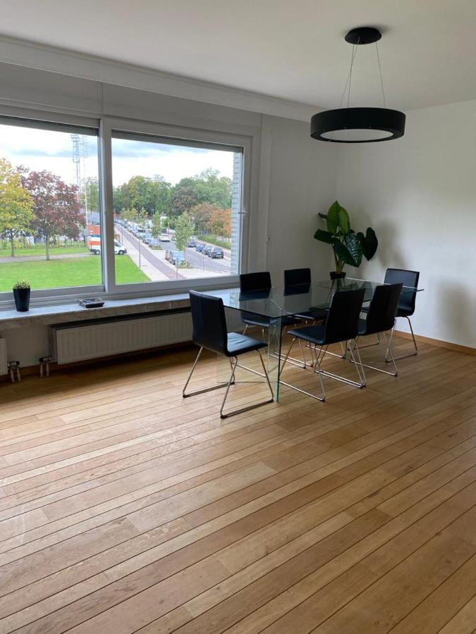 Lichtrijk Mooi Appartement Met Zicht Op Hof Van Roosendael 안트베르펜 외부 사진