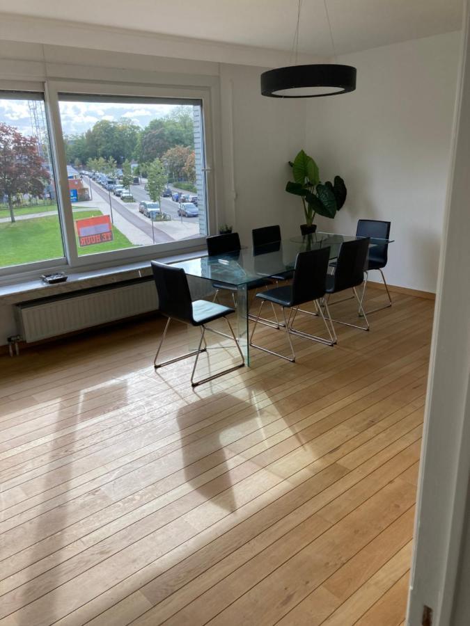 Lichtrijk Mooi Appartement Met Zicht Op Hof Van Roosendael 안트베르펜 외부 사진
